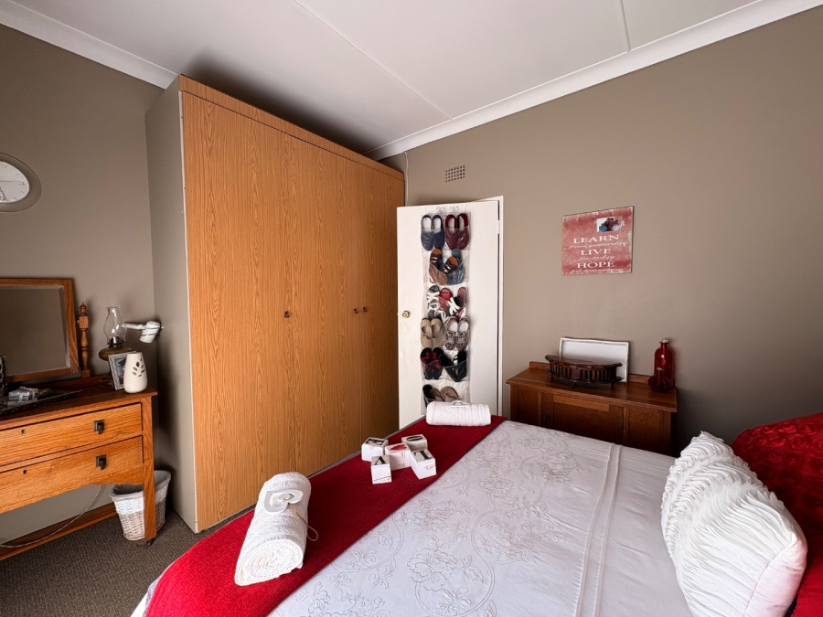 4 Bedroom Property for Sale in Wilkoppies North West